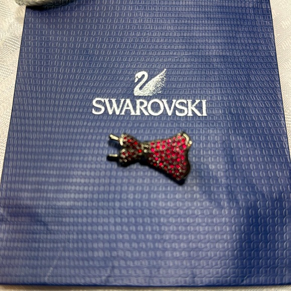 Swarovski crystals pin brooch dress pink silver - Picture 3 of 8